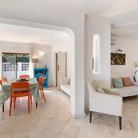 Casa Quarenta Garrao *